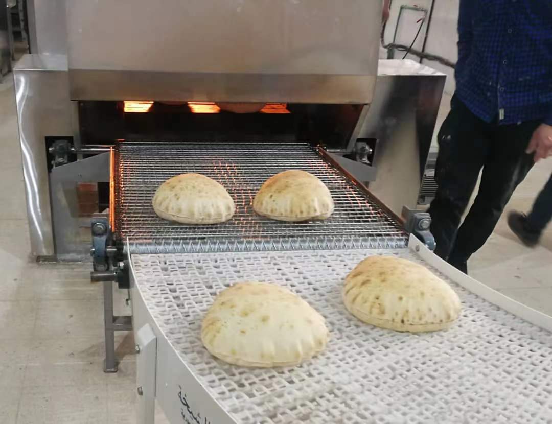 Horno de túnel industrial para pan de pita árabe, pan shawarma libanés, fabricación de tortillas Roti Chapati con calefacción de gas